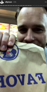 Olly Murs drunk chicken (Credit: instagram)