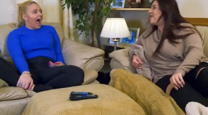 Izzi and ellie Warner Gogglebox (Credit: Channel 4)