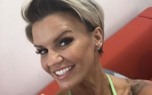 Instagram @kerrykatona7