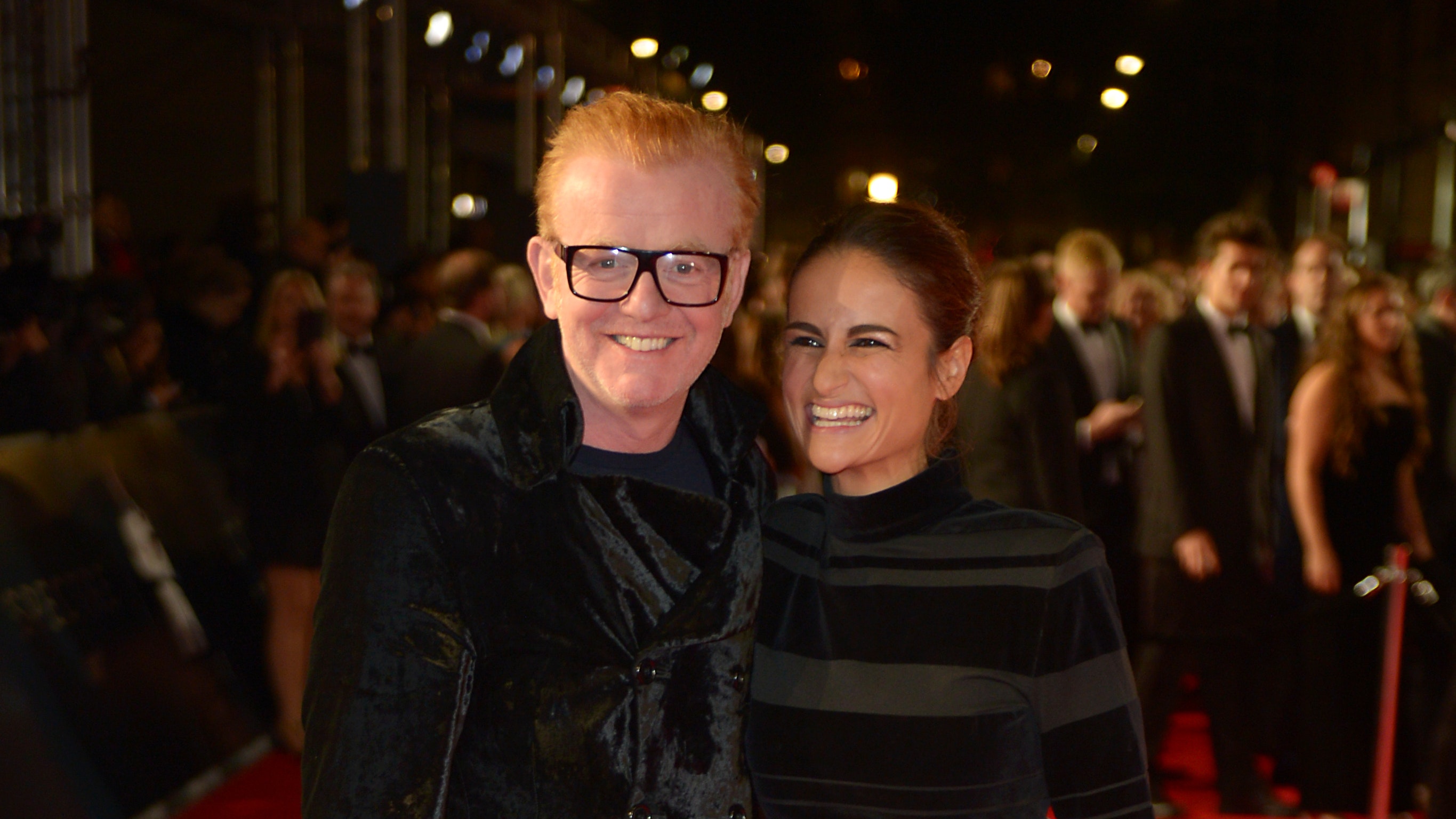 Radio 2’s Chris Evans and wife announce they are expecting twins after IVF treatment Radio 2’s Chris Evans and wife announce they are expecting twins after IVF treatment