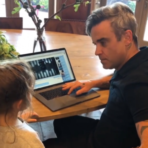 Robbie Williams with his daughter Teddy (Credit: Instagram)