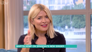 holly-willlloughby on This Morning (Credit: ITV)