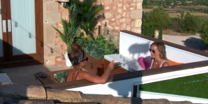 Love Island (Credit: ITV)