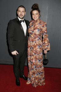 Sophie Austin Shayne Ward Flynet