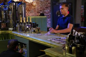 Hunter steals money in EastEnders