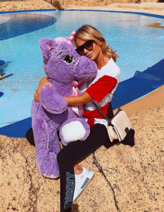 (credit: oliviajade_attwood Instagram