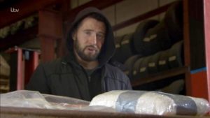 Ross Barton takes cocaine in Emmerdale