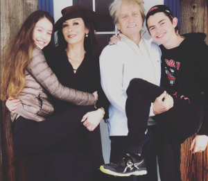 Catherine and Micahel Douglas with their children 