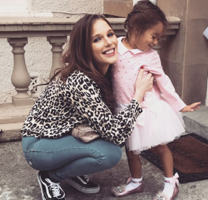 Helen F with daughter Matilda