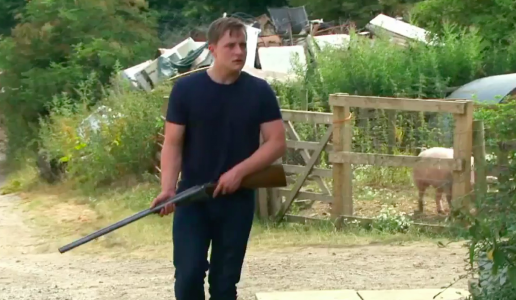 Emmerdale SPOILER: Lachlan White murders Belle Dingle?