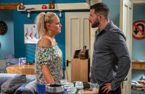 Ross Barton and Tracy Metcalfe in Emmerdale