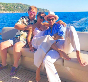 Instagram @victoriabeckham