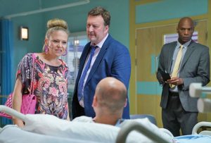 Linda confronts Stuart in hospital