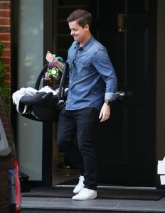 Declan Donnelly and Ali Astall leave home with baby Isla