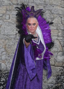 splashnews kim woodburn