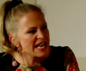 Linda Carter eastenders trailer