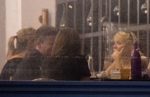 Splashnews holly willoughby dec donnelly i'm a celeb