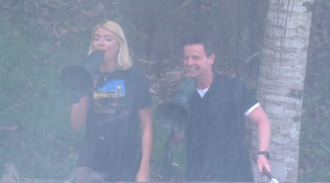 Holly and Dec at the cyclone challenge