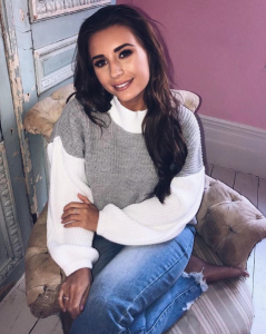 Dani Dyer (Credit: Instagram @danidyerxx)