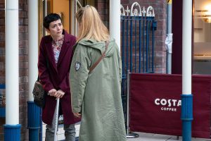 Sophie 'kidnaps' May to make Duncan confess in Coronation Street