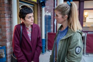 Sophie 'kidnaps' May to make Duncan confess in Coronation Street