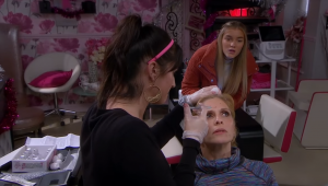 Bernice allergic reaction Kerry Leanna Emmerdale 