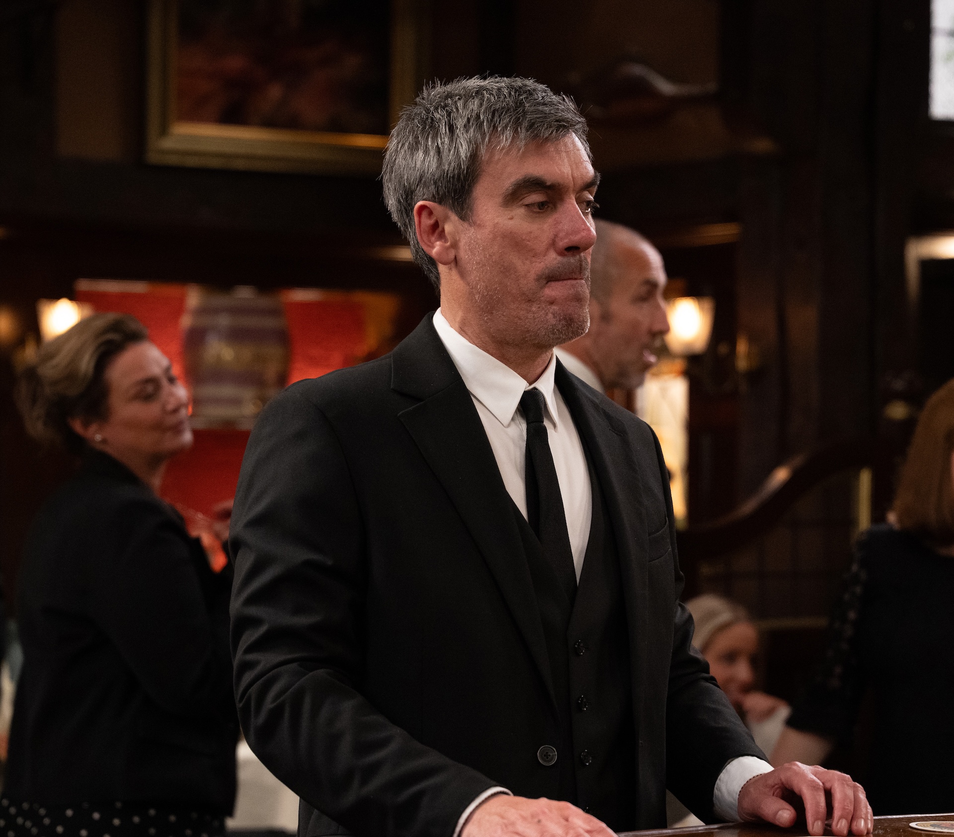 Cain emotional in Emmerdale