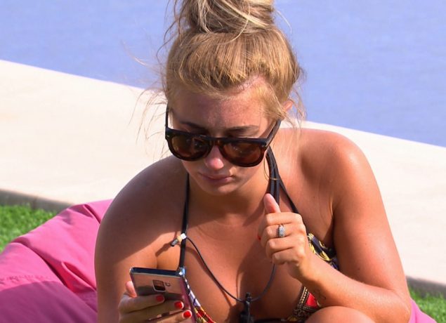 Dani Dyer on Love Island