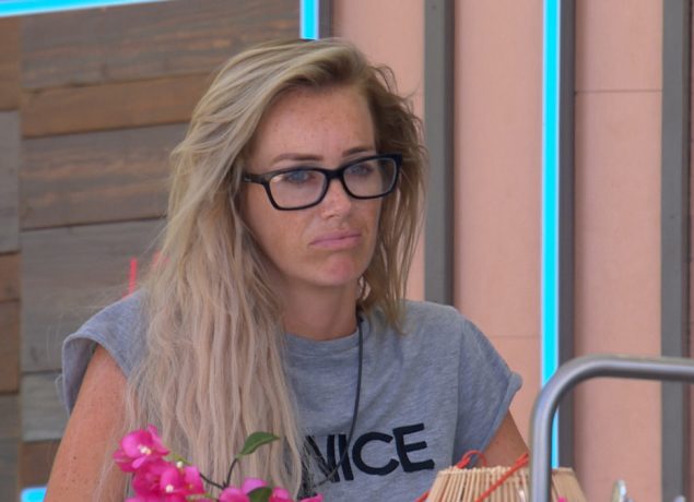 Love Island's Laura is unhappy with Georgia