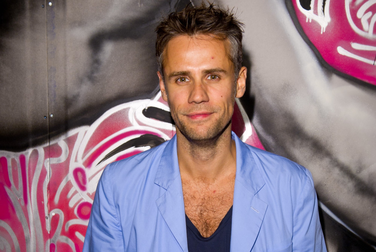 Richard Bacon ‘in induced coma’ after falling ill on flight