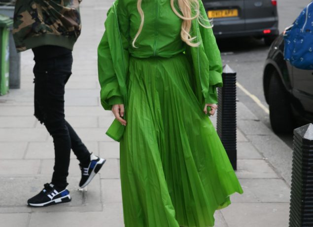 Flynet - Splash News