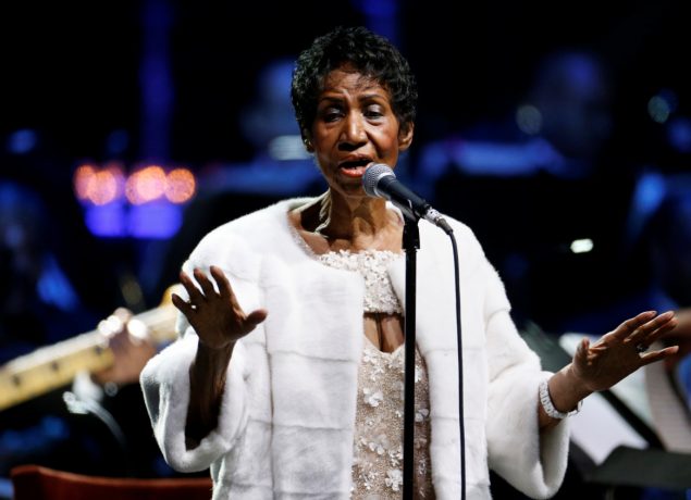 Aretha Franklin performs during the commemoration of the Elton John AIDS Foundation 25th year fall gala at the Cathedral of St. John the Divine in New York City