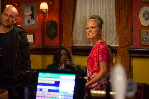 EastEnders SPOILER: Linda Carter kicked out of the Vic after Stuart affair exposed?