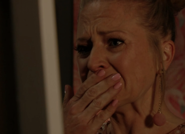 Linda and Stuart EastEnders (Credit: BBC iPlayer)