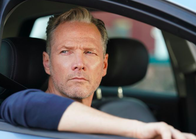 EastEnders SPOILER: Louise Mitchell to kill Ray Kelly in shock twist?