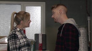 Gary and Sarah argue in Coronation Street 