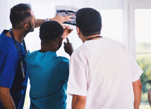 Doctors (Credit: www.pexels.com)