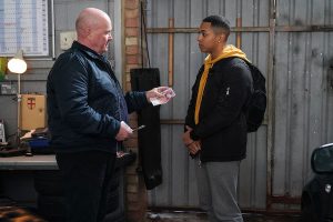 Phil pays Keegan to give Louise and Keanu his blessing in EastEnders