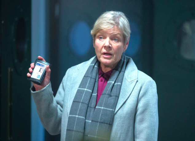 EastEnders SPOILER: Police make horrifying discovery for Mel Owen