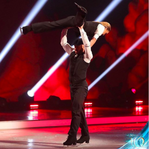 (Credit: dancingonice Instagram)