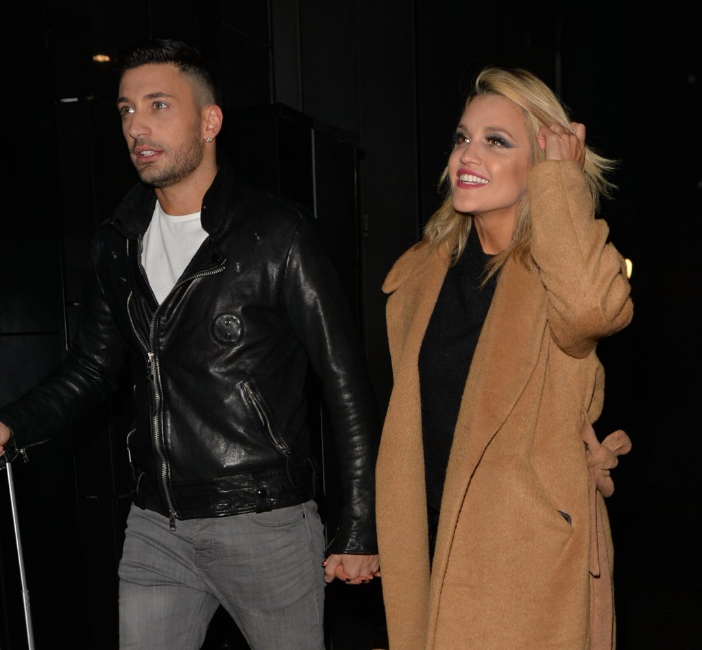 Giovanni Pernice Ashley Roberts Splash News