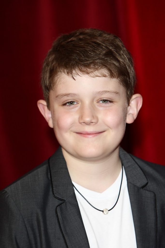 Ellis Hollins, Hollyoaks