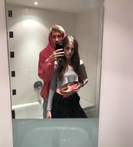 Louis Tomlinson';s sister and her bf