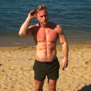 (Credit: krisboyson Instagram)