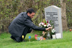 Jack Tweed Visits Jade Goody's Grave On The 10 Year Anniversary Of Her Death