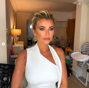 (Credit: krystaldawn_mua Instagram)