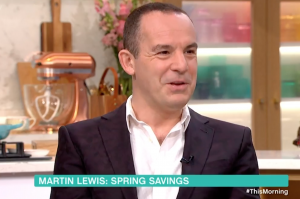 Martin Lewis tells off Holly Willoughby