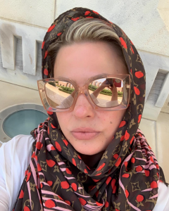 Lisa Armstrong Ant holiday