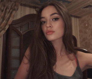 Félicité Tomlinson Instagram