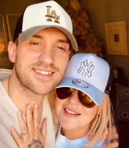 Sheridan Smith and Jamie Horn on Twitter